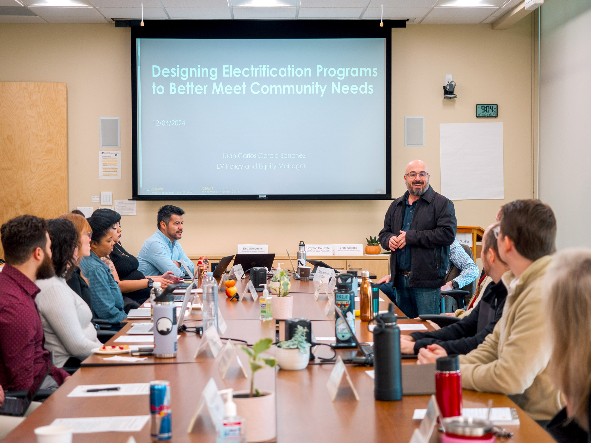 web-12-04-2024-EV-EJ-Workshop-0003